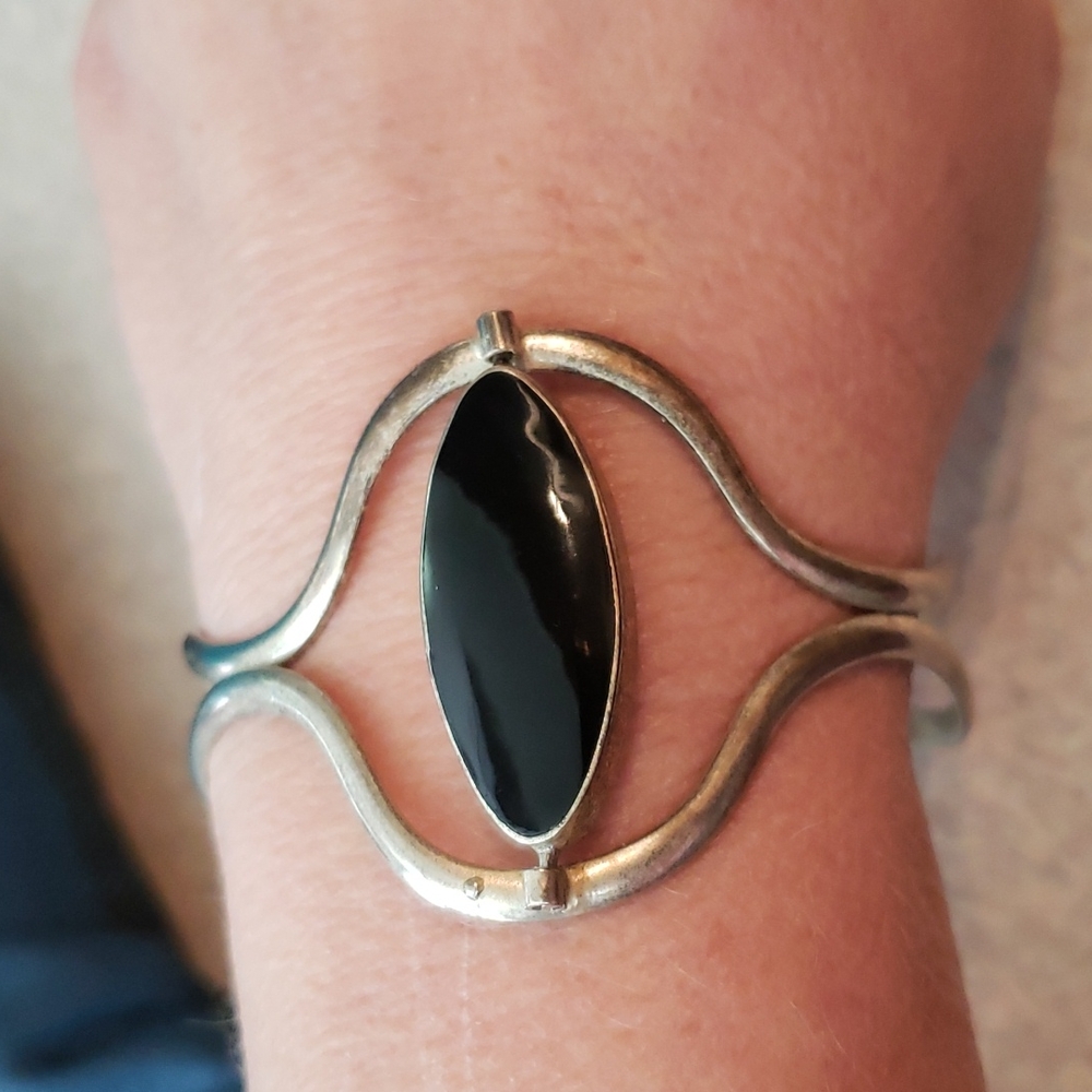 Hand made silver bracelet and ring - Picture 6 of 7